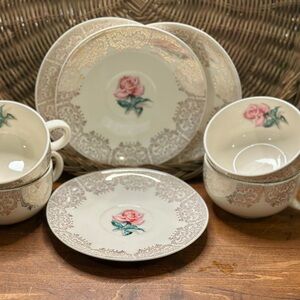 4 Liberty Gold Cup and Saucer Sets by Iva Lure Delmar Rose Crooksville USA